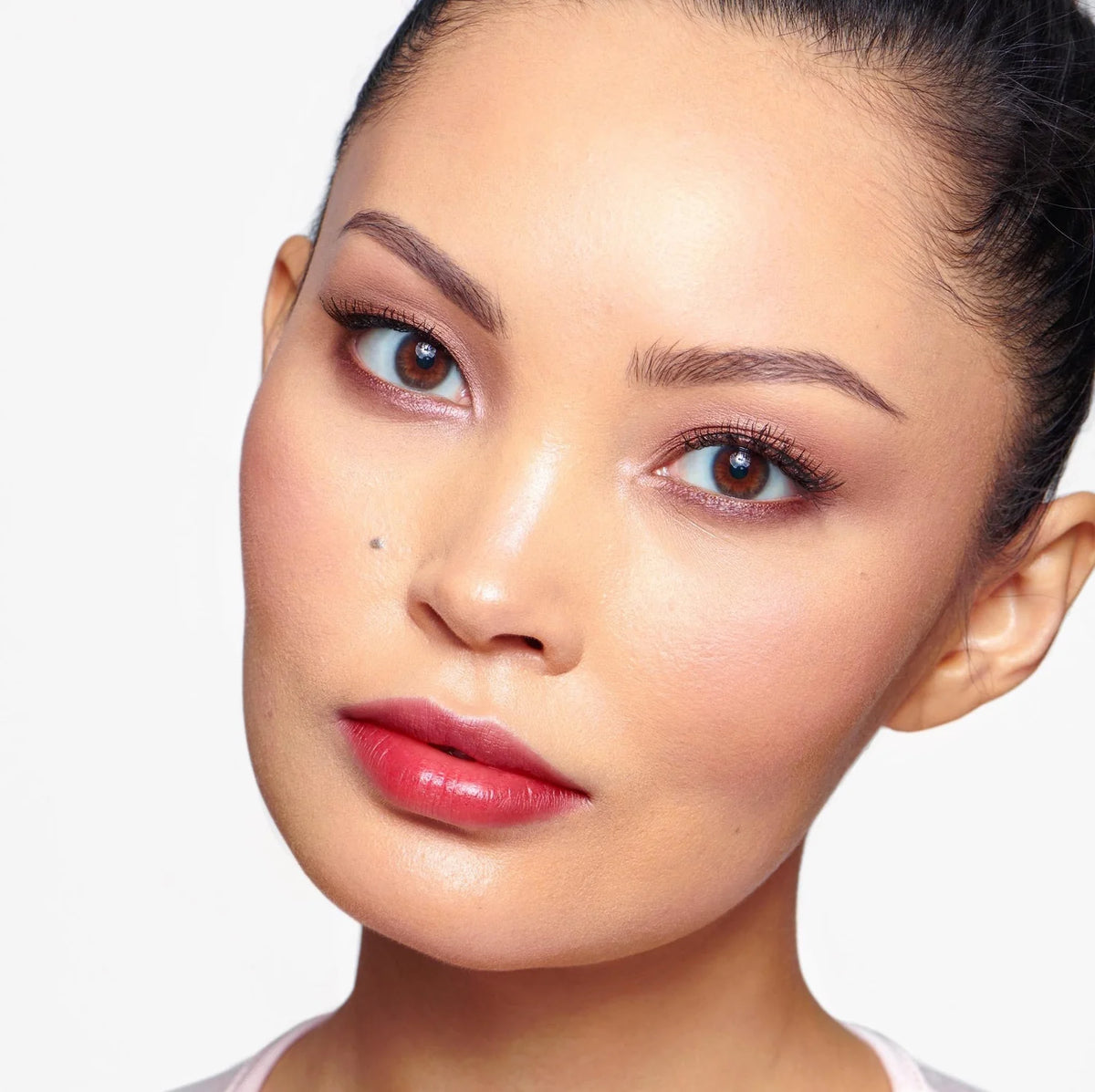 StayTint™ – Encre à lèvres tenue toute la journée