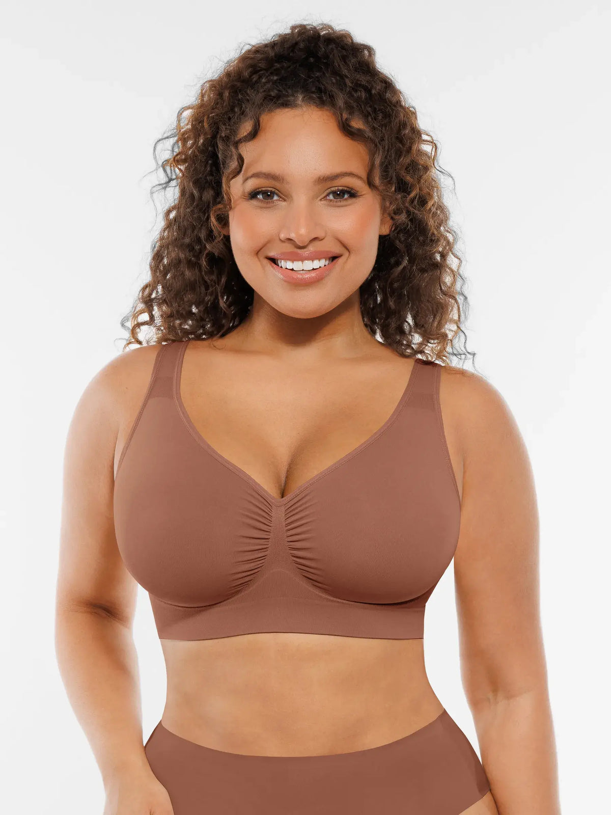 Soutien-gorge quotidien sans armatures à larges bretelles