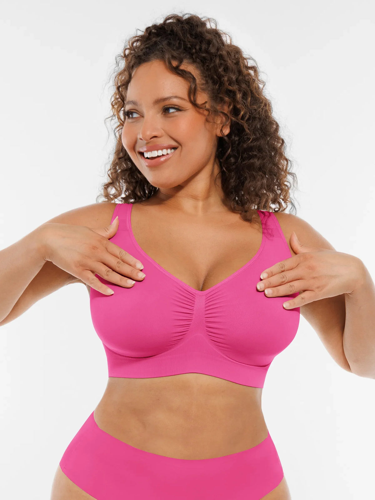 Soutien-gorge quotidien sans armatures à larges bretelles