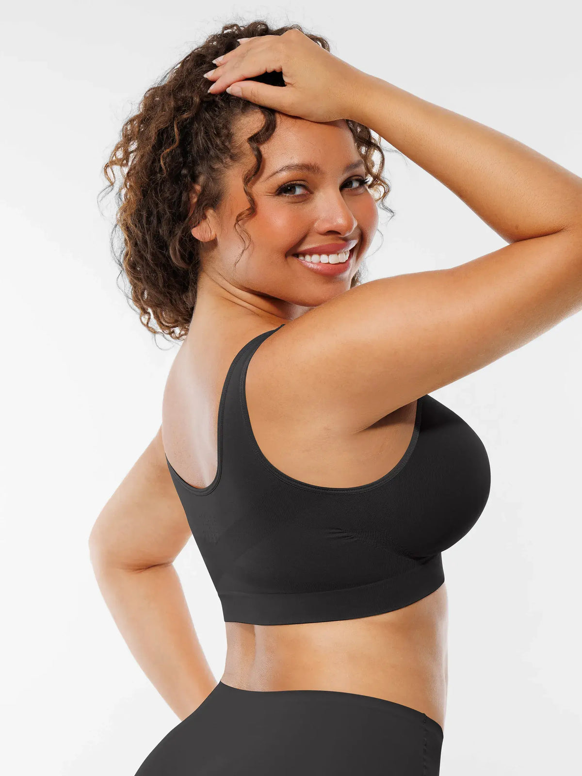 Soutien-gorge quotidien sans armatures à larges bretelles